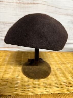 Vintage CLEMAR By WESCO Felted Wool Fleur de Lis Juliet Hat Brown